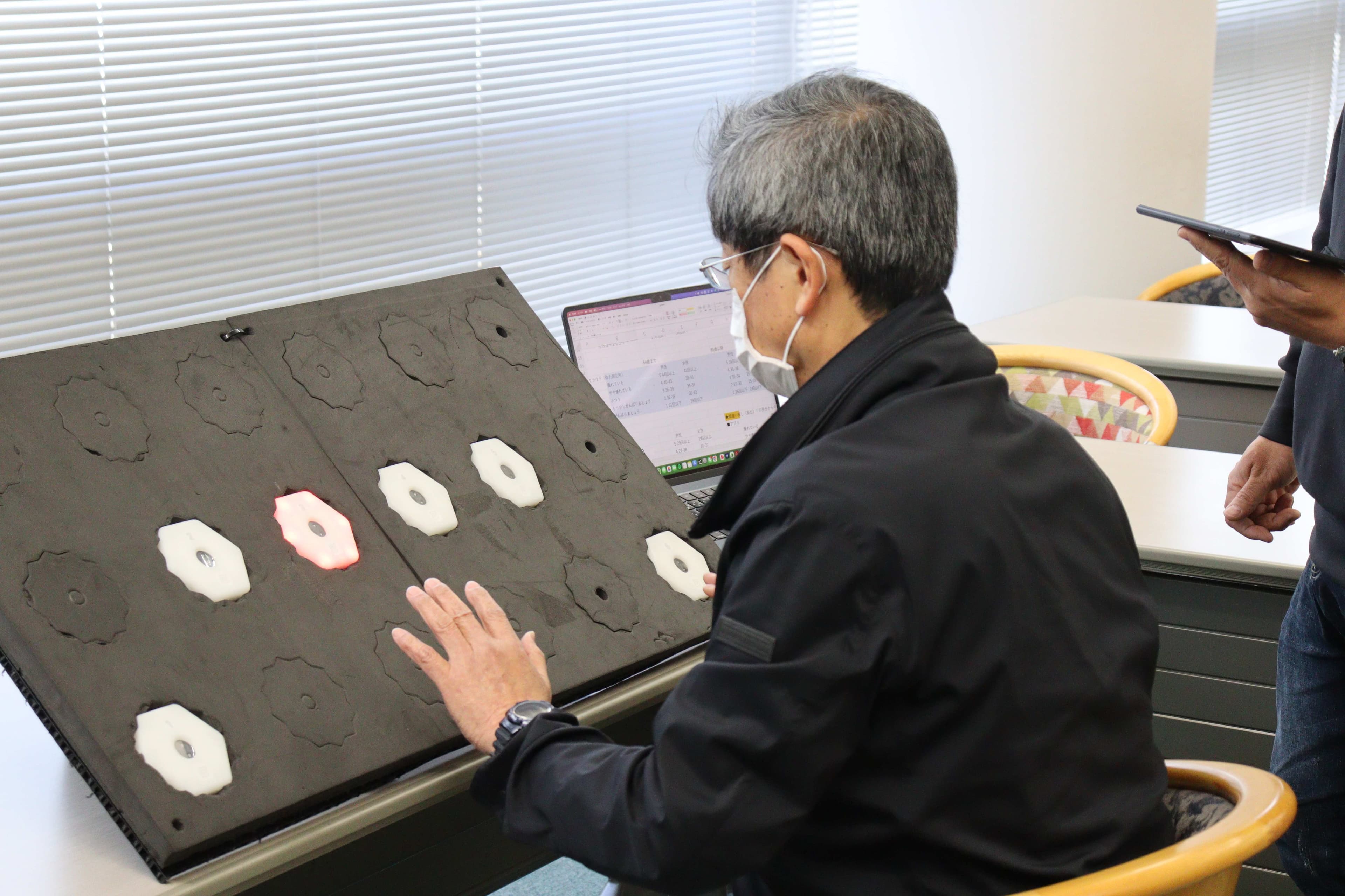REAXION測定中の様子 男性被験者